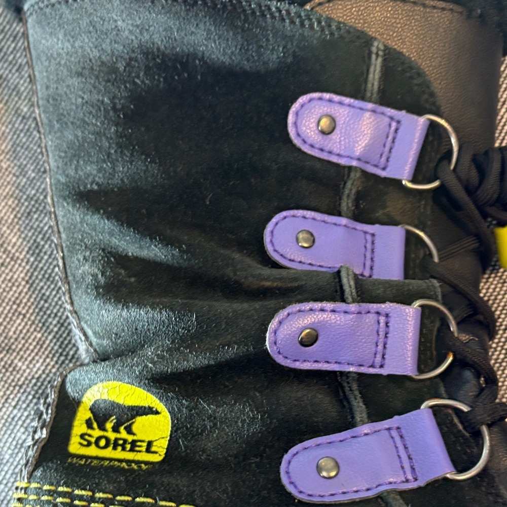 Sorel Kids' Black and Purple Winter Boots - Picture 7 of 10